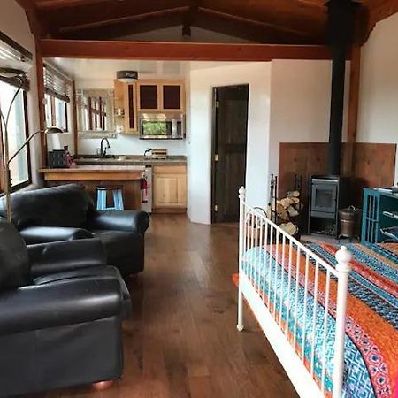 Casita Luna Canada de los Alamos المظهر الخارجي الصورة