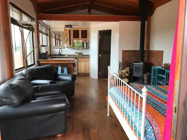 Casita Luna Canada de los Alamos المظهر الخارجي الصورة